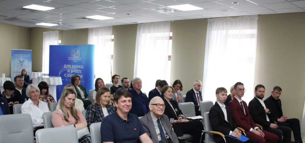Участники встречи в ЛОТПП 25.04.25.